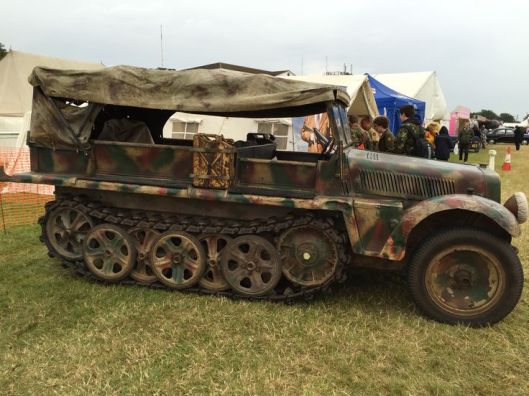 Dmag troop carrier.jpg